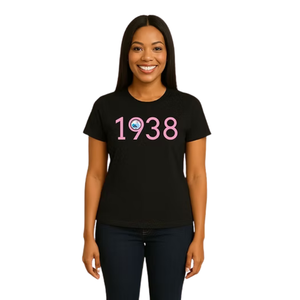 เสื้อยืดกราฟิกสีดำสำหรับผู้หญิง ปี 1938 ลำลอง สตรีทแวร์ ไลฟ์สไตล์ สวมใส่สบาย เนื้อผ้านุ่ม เสื้อผ้าแฟชั่น ใส่ได้ทุกวัน - Product Image 1