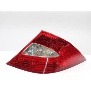 Luz Trasera Derecha Usada CLS A2198200264 - Product Image 1