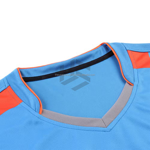 Uniforme de Voleibol Personalizado con Logotipo, Uniforme de Voleibol Profesional de Secado Rápido y Transpirable - Product Image 4