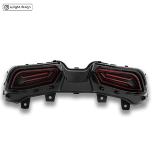Feux arrière LED rouges séquentiels intégrés AJ LIGHT DESIGN à 2 lentilles pour Kymco KRV Moto 180 - Rétrofit/Amélioration - Garantie 12 mois - Product Image 1