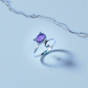 แหวนพลอยอเมทิสต์คุณภาพดีทรงตัดเจียระไน แหวนเงินแท้ 925 ทำมือ ราคาขายส่ง เครื่องประดับเงิน - Product Image 2