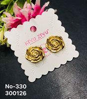 Anting-anting Stud Perhiasan Fashion Alloy Trendy Imitasi Mutiara Berlian Amerika Desain Geometris Lapisan Emas untuk Wanita - Pernikahan