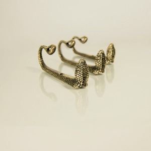 Crochet mural en laiton finition or motif serpent – Support métallique élégant idéal pour l'organisation et le rangement décoratif de la maison - Product Image 5