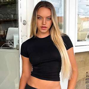 Camiseta de Manga Corta para Mujer, Transpirable, Ropa de Verano, Top Básico Ajustado 2025, Camisetas de Algodón con Cuello Redondo, Camisetas Casuales para Mujer - Product Image 5