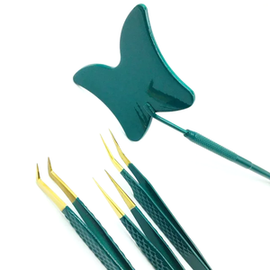 แหนบดัดขนตาสแตนเลสสตีล J2 แบบญี่ปุ่น พร้อมโลโก้สั่งทำพิเศษ  จับถนัดมือ ป้องกันไฟฟ้าสถิต ทนทาน ปลายเรียบเนียน ARISTON - Product Image 5