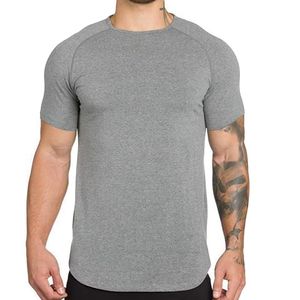 T-shirt de sport ajusté pour homme Raw Pulse Apparel - Manches courtes, 100% coton jersey, respirant et à séchage rapide, design uni - Product Image 4