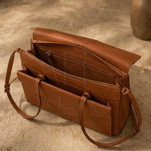 Sac messager en cuir imperméable de qualité supérieure pour hommes, sac messager à bandoulière pour les voyages, sac messager pour ordinateur portable, vente en ligne - Product Image 4