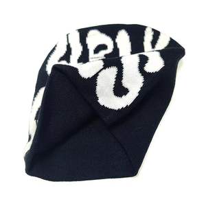 Bonnet réversible personnalisé imprimé sur toute la surface, bonnet d'hiver en tricot, bonnet unisexe pour homme - Product Image 2