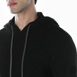 Pull à capuche en tricot noir pour homme, coupe classique, couleur unie, décontracté, automne, écologique, polaire polyester/coton - Product Image 6