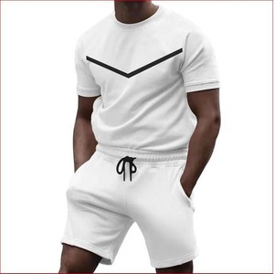 Ensemble 2 pièces d'été décontracté pour hommes en polyester/coton respirant avec t-shirt à manches courtes et short, design uni, personnalisable, vente en gros - Product Image 3