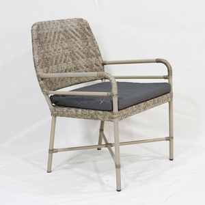 Ensemble de sièges de patio rembourrés en tissu écologique de qualité supérieure pour villa, mobilier d'extérieur durable et élégant - Product Image 4