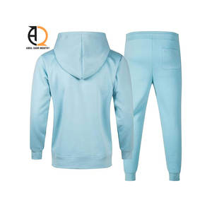 Vêtements de sport tendance pour l'entraînement et le jogging : Veste coupe-vent et pantalon de survêtement zippés, avec logo personnalisé, en nylon, style survêtement. - Product Image 4