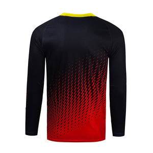 Maillot de motocross conçu pour les terrains accidentés, avec des coutures robustes et une coupe athlétique fluide. - Product Image 2