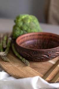 Bol à fruits en bois disponible dans toutes les variétés de bois. Il sert à présenter les produits frais, à ranger les collations quotidiennes ou à servir comme un objet décoratif. - Product Image 5