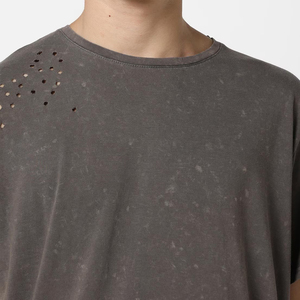 เสื้อยืดคอกลมผู้ชายผ้าฝ้าย 100% ระบายอากาศได้ดี สวมใส่สบาย ดีไซน์แบบทำสีเอซิดวอช  ปรับแต่งได้ตามต้องการ เป็นมิตรต่อสิ่งแวดล้อม สไตล์สตรีทแวร์ - Product Image 5