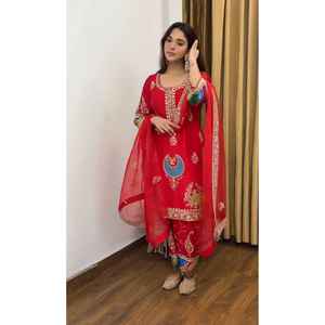 ชุดสูทงานปาร์ตี้สำหรับผู้หญิงดีไซน์เนอร์พร้อมงานเย็บปักถักร้อยตามลำดับ - Product Image 4