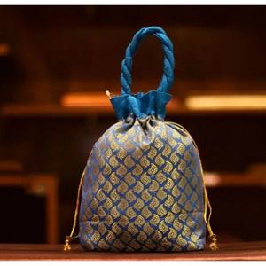 Venta al por mayor lote Banarsi seda indio Potli mujeres bolso para madres regalo embrague monedero boda Diwali retorno regalo - Product Image 3