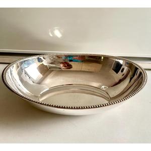 Plateau ovale en acier inoxydable, plat de service, plat de présentation en métal de qualité alimentaire pour la décoration de table, finition argentée. - Product Image 5