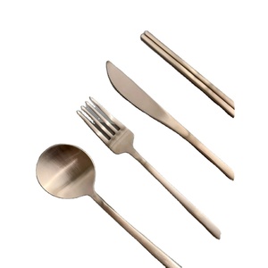 Couverts à steak jetables en acier miroir couleur or couverts polis brillants ustensiles décoratifs pour une utilisation de table de fête - Product Image 1