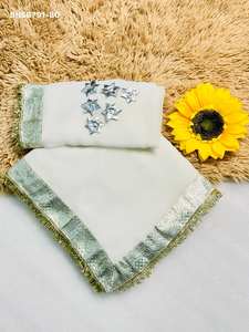 Collection Premium : Dernier modèle de sari en mousseline de soie avec bordure décorative, ensemble de chemisier de créateur, bleu, Needle Exports Bollywood - Product Image 4