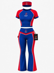 Conjunto deportivo para mujer con top elegante, leggings y diadema, material suave y elástico para entrenamientos, yoga, caminatas y uso diario. - Product Image 3