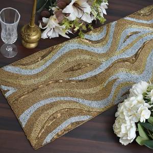 Chemin de table brodé et perlé fait main, nappe décorative pour table à manger, célébrations de mariage et décoration festive pour la maison - Product Image 3
