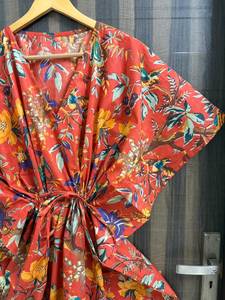 Vestido Kaftán Maxi de Algodón 100% con Estampado Floral, Cuello en V y Manga Murciélago para Mujer, Ideal para Verano, Playa y Uso Casual Ecológico - Product Image 4