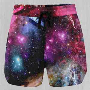 Shorts décontractés pour femmes de qualité supérieure, sublimation douce, séchage rapide, légers, prêts pour les voyages, design minimaliste uni - Product Image 2