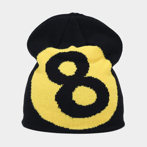 Bonnet tricoté Rybic Sports avec logo numéro 8, bonnets personnalisés avec logo, bonnets amples et chauds, bonnets jacquard personnalisés - Product Image 4
