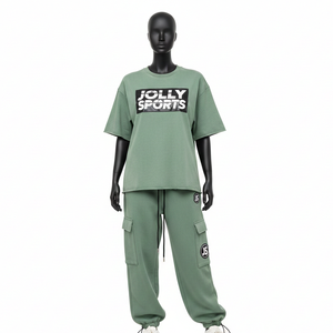 Ensemble haut et pantalon en molleton de coton et polyester 220 GSM de qualité supérieure pour femme, vert texturé, avec logo personnalisé imprimé ou brodé – Ensembles pour femme - Product Image 5