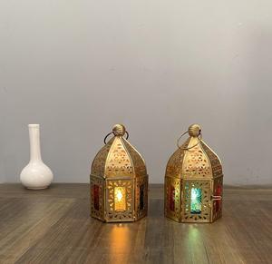 Lámpara de Metal Recubierta de Lujo para Interiores Elegantes, Crea una Luz Suave que Complementa los Temas del Hogar con un Ambiente Cálido - Product Image 2