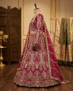 Divyam Creation F-1035 Lehenga Choli en Spandex Brodé Doré, Robe de Mariage Indienne Traditionnelle Longue pour Femme, Coupe Classique - Product Image 4