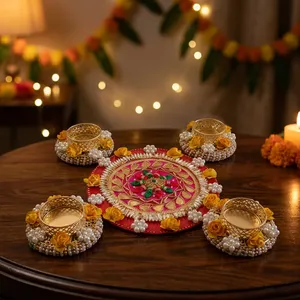 Ensemble de porte-bougies à bougies chauffe-plat faits à la main en or rouge et perles avec plateau floral Rangoli pour Diwali, mariage, festival, décoration intérieure, cadeaux - Product Image 1