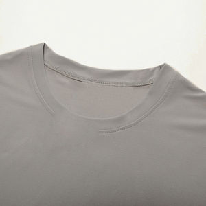 Camiseta de Compresión con Protección UV y Logotipo Personalizado, Camiseta de Compresión de Manga Larga para Deportes Acuáticos y Playa - Product Image 3