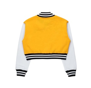 Veste universitaire personnalisée pour femme, corps en laine, manches en cuir, finition OEM, veste d'hiver - Product Image 2