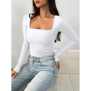 Tops Cortos de Moda Otoño 2025 Personalizados para Mujer, Cuello Cuadrado Básico, Manga Larga, Ajustados, Ropa Deportiva, Estilo Femenino - Product Image 1