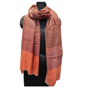 Bufandas Estampadas de Viscosa de Alta Calidad, Diseño y Color Personalizados, Impresión Digital Disponible, Proveedor Indio a Precio Razonable - Product Image 1