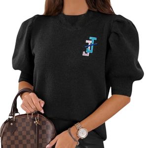 Título del Producto de Alibaba (145 Caracteres) Suéter Personalizado para Mujer con Logotipo Bordado, Manga Abullonada, Cuello Redondo, Tejido de Punto - Product Image 3