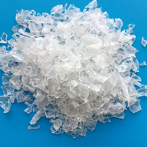 Copos de PET Reciclado de Alta Calidad, Bajo en PVC/Humedad, Transparentes y Azules, Aptos para Embalaje de Fibra y Moldeo por Inyección - Product Image 1