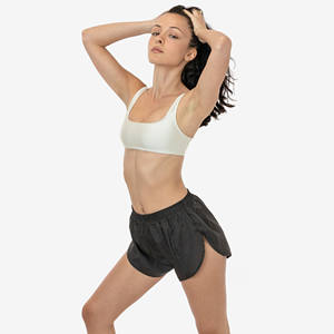 Nouvelle Arrivée Shorts de Sport Femme en Polyester/Nylon de Haute Qualité, Shorts de Yoga Plissés en Nylon Effet Froissé pour Femme - Product Image 1