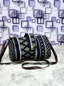 Bolso Bandolera de Lona Jacquard para Mujer, Moda 2026, Diseño Geométrico Tribal y a Rayas, Bolso Tipo Barril Pequeño con Cuero PU - Product Image 2