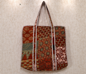 Bolso Tote Vintage Marrón Rústico con Parches para Mujer, Hecho a Mano, Acolchado de Algodón, Grande, Proveedor Mayorista de Exportación - Product Image 1