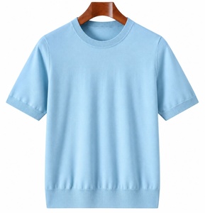 Camiseta de Manga Corta para Hombre, Cuello Redondo, Corte Regular, Color Sólido Informal, 100% Algodón Tejido Transpirable, Diseño Liso Antiarrugas en la Parte Delantera - Product Image 1