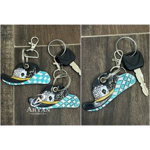 Porte-clés personnalisé en cuir de vache véritable, style vintage, gravé à la main, motif à carreaux western, breloque de sac, vente en gros - Product Image 1