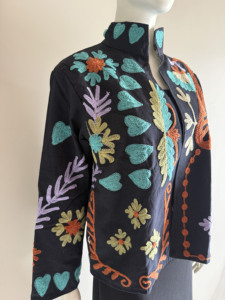 Chaqueta de Algodón Bordada con Flores, Cuello Mandarín, Manga Larga, Estilo Boho Chic para Mujer, Chaqueta Vintage Tejida a Mano - Product Image 1