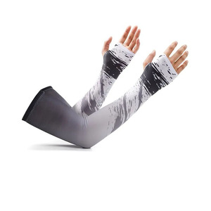 Mangas Deportivas de Alta Elasticidad con Protección UV, Refrigeración y Compresión para Ciclismo, Running y Baloncesto - Product Image 6