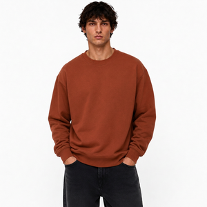 Sudadera de hombre de marca privada, de algodón y felpa, con cuello redondo, teñido en prenda, textura, logotipo personalizado bordado y ribete acanalado. - Product Image 3