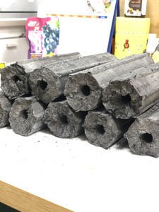 Charbon de bois de sciure de bois vietnamien de qualité supérieure pour barbecue |   Chaleur puissante et approvisionnement mondial fiable - Product Image 6