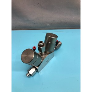 Válvula Dual V PMT KJL APTech AP3550S, 250 PSI Máx. - Equipo y Piezas Semiconductores de Confianza de Marca Global - Product Image 5