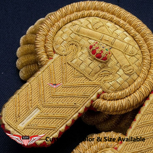 Epaulette de Hombro Bordado Personalizado con Flecos Metálicos de Lujo en Amarillo Claro, Accesorio para Prendas - Product Image 2